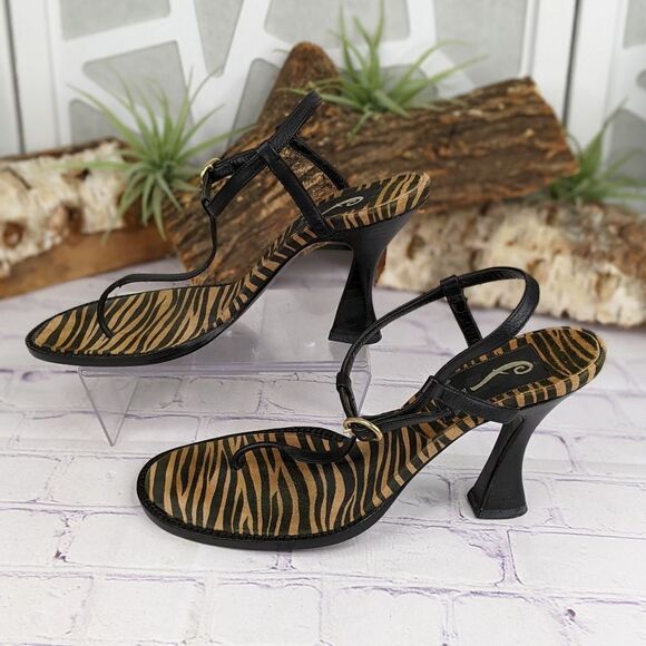 Fortuna Valentino Strappy Heeled Sandals - Picture 3 of 9